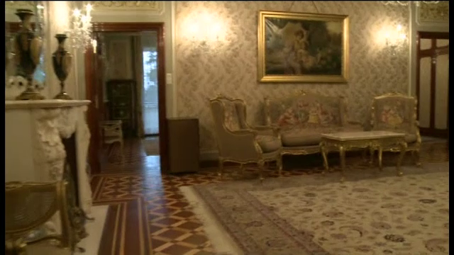 Fosta resedinta a sotilor Ceausescu ar putea fi din nou casa pentru un sef de stat. Vila are o valoare uriasa