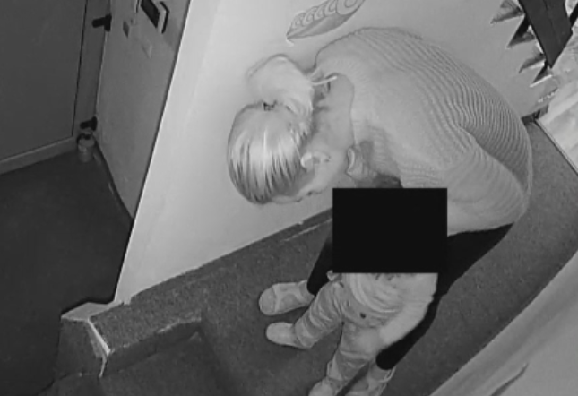 Acuzata de tot mai multi parinti ca a abuzat fizic si psihic copii, directoarea gradinitei private a fost retinuta