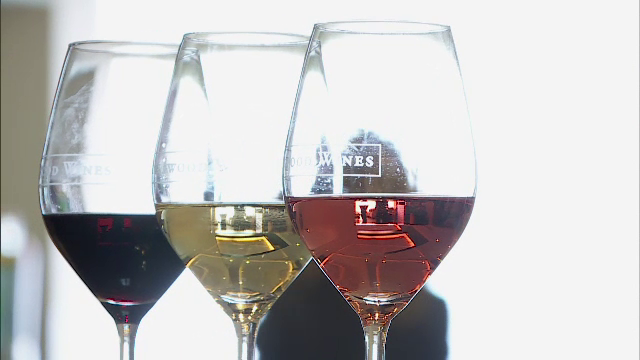 Regulile privind asocierea vinului cu mancarea pot fi incalcate de sarbatori. Ce recomandari fac somelierii din Romania