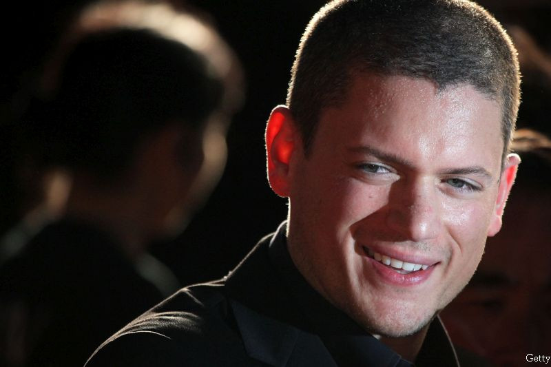 Un actor s-a trezit peste noapte ca o poza cu el a devenit meme pe internet. Mesajul sfasietor postat pe pagina de Facebook