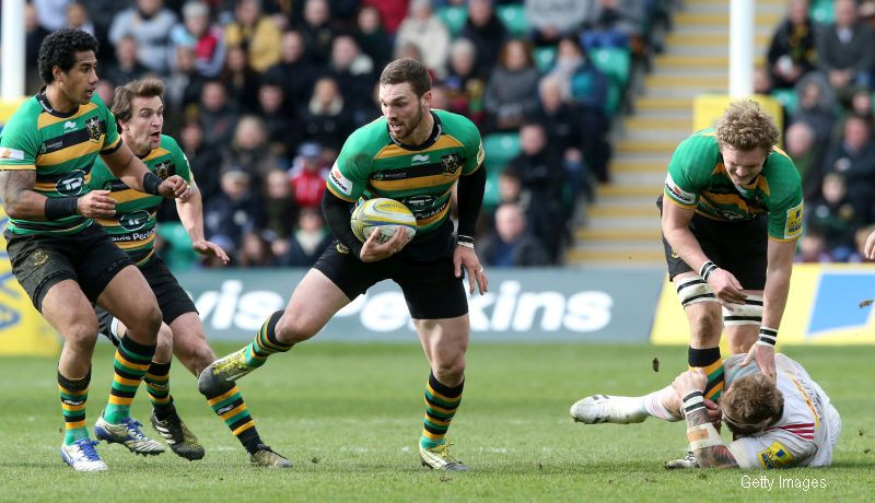 Se aflau pe teren in timp ce sotiile si copiii lor erau agresati in tribune. Bataie in toata regula intre jucatori si fani