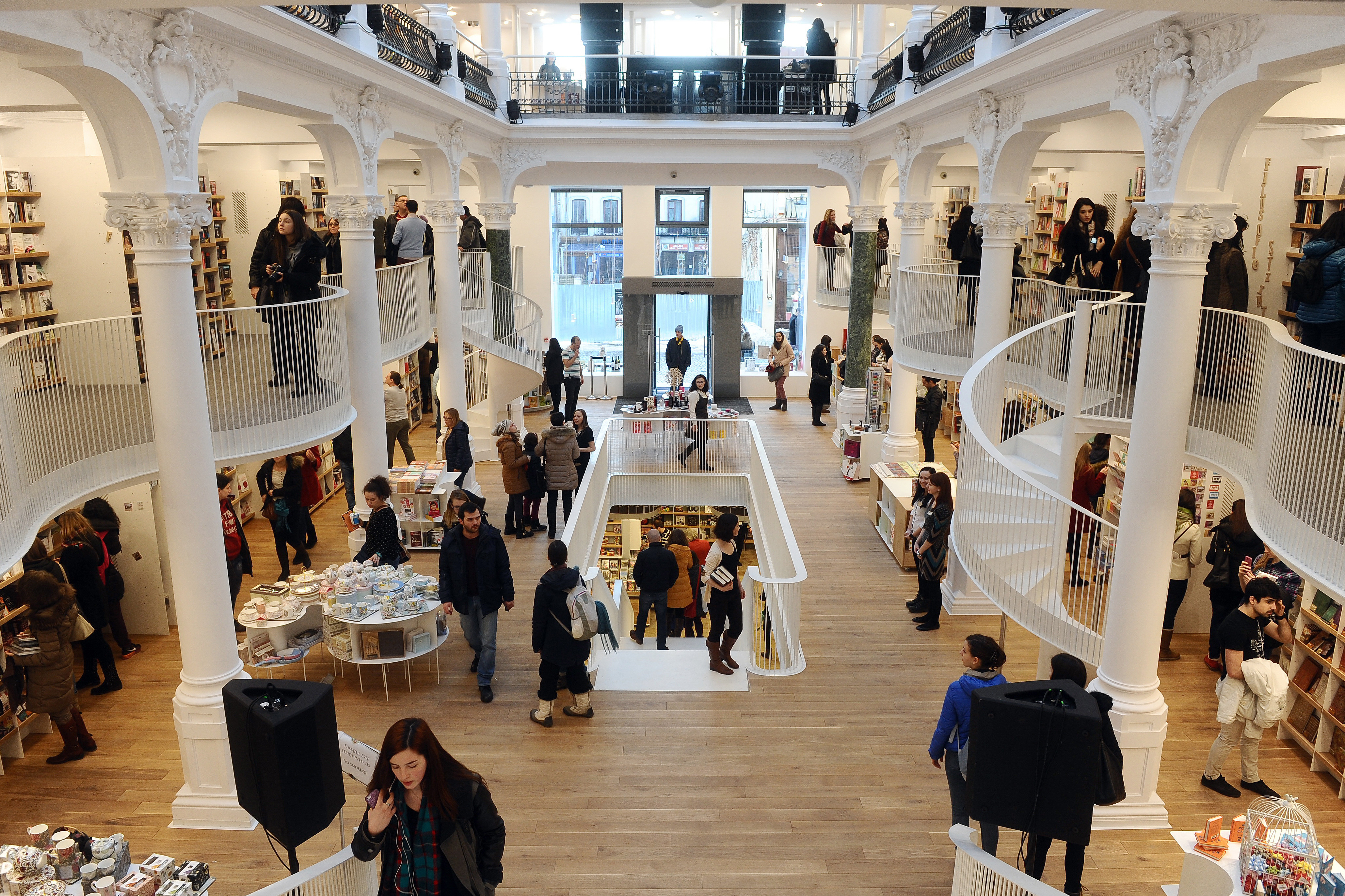 Le Monde: "Trei zile in Bucuresti, un oras surprinzator". Zonele din Capitala laudate de francezi