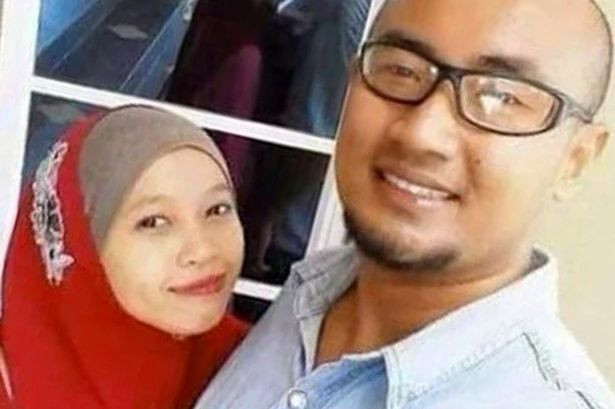 Pare un banal selfie, dar un singur detaliu bizar a facut imaginea virala. Ce apare in fotografie le-a dat tuturor fiori