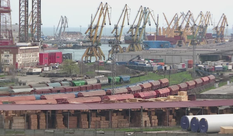 Avem recolte de cereale tot mai mari, insa infrastructura ne costa sume uriase. Planurile statului pentru Portul Constanta