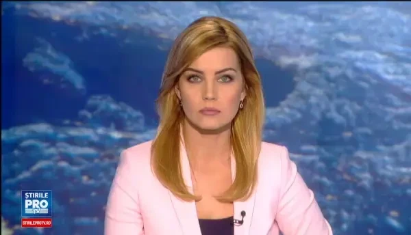 Accident filmat in Braila. Un barbat de 69 de ani, lovit in plin de o masina, langa trecerea de pietoni