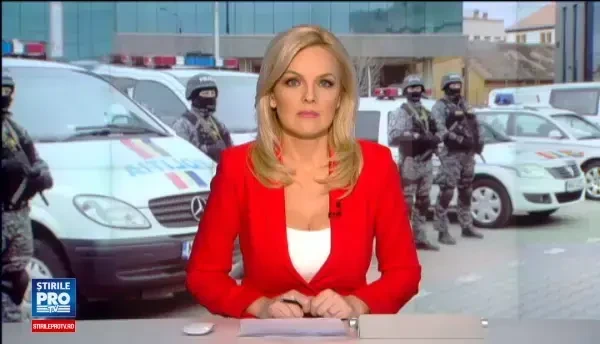 Cheloo de la Parazitii ar fi incercat sa vanda droguri unui ofiter sub acoperire. FILMUL zilei in care a ajuns la DIICOT