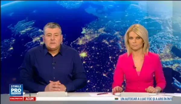 Incendiu de proportii in Cluj. Un autocar in care se aflau patru persoane a luat foc si a ars complet