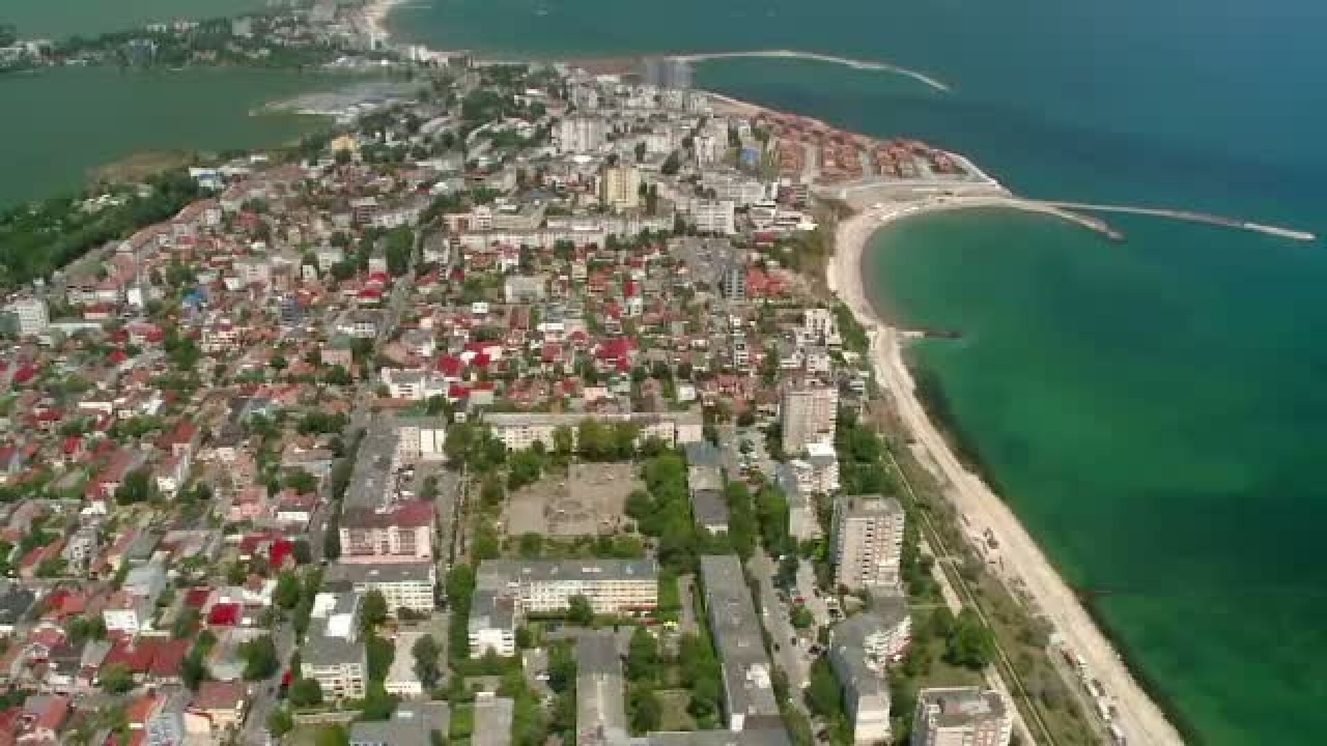 Regulile care vor schimba complet faţa statiunii Mamaia. "Nu veti mai vedea harmalaie, ponei, 10.000 de biciclete"