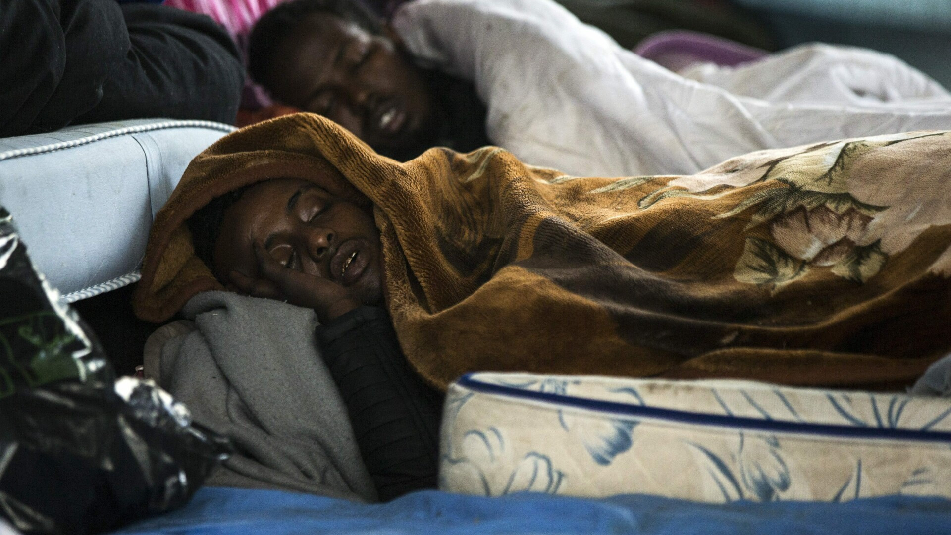 imigranti Paris - Agerpres