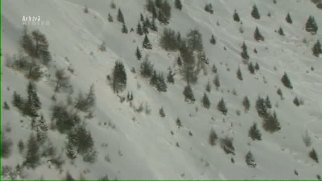 Risc de avalansa de gradul trei, in Muntii Bucegi si Fagaras. Semnalul de alarma tras de meteorologi