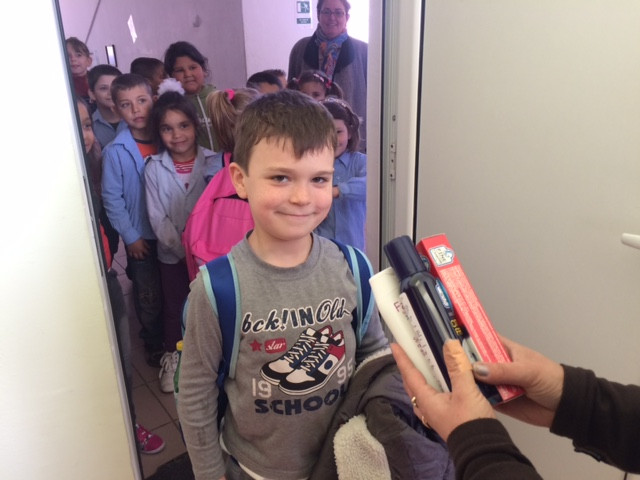 Peste 350 de elevi din zonele rurale din Cluj, implicati intr-un proiect de igiena personala