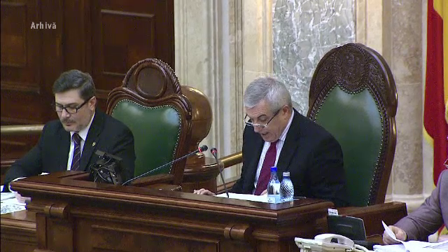 Calin Popescu Tariceanu este greu de demis. Seful Senatului a scapat la doar 2 semnaturi de emotiile unei demiteri