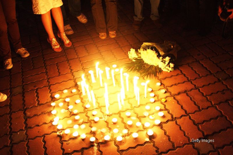 "Claire, suna-ma cat de repede poti. A baut si a devenit agresiv." Ultimul mesaj trimis de o mama inainte sa moara