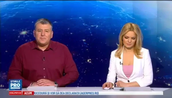 Pui de urs abandonat de mama, salvat de la moarte sigura de un padurar, in Polonia