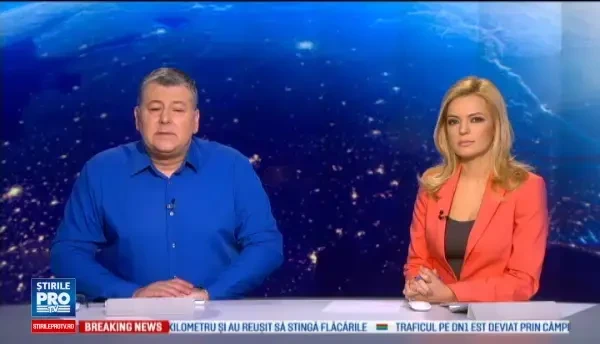 Un sofer de 18 ani a murit, dupa ce masina lui a intrat pe contrasens si a fost lovita de doua TIR-uri. Ce povestesc martorii