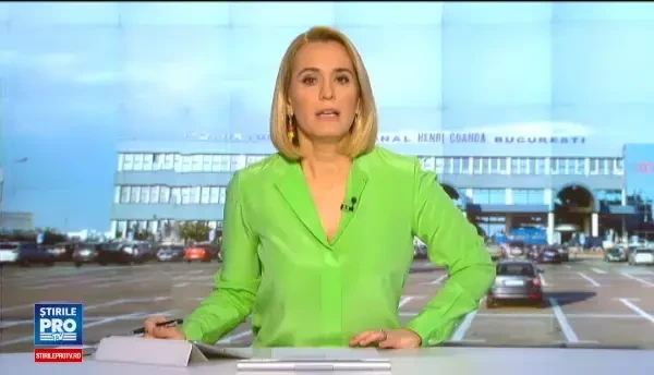 Cozi uriase la Aeroportul Henri Coanda. Zecile de mii de pasageri ajung sa astepte si doua ore un taxi dintr-un motiv absurd