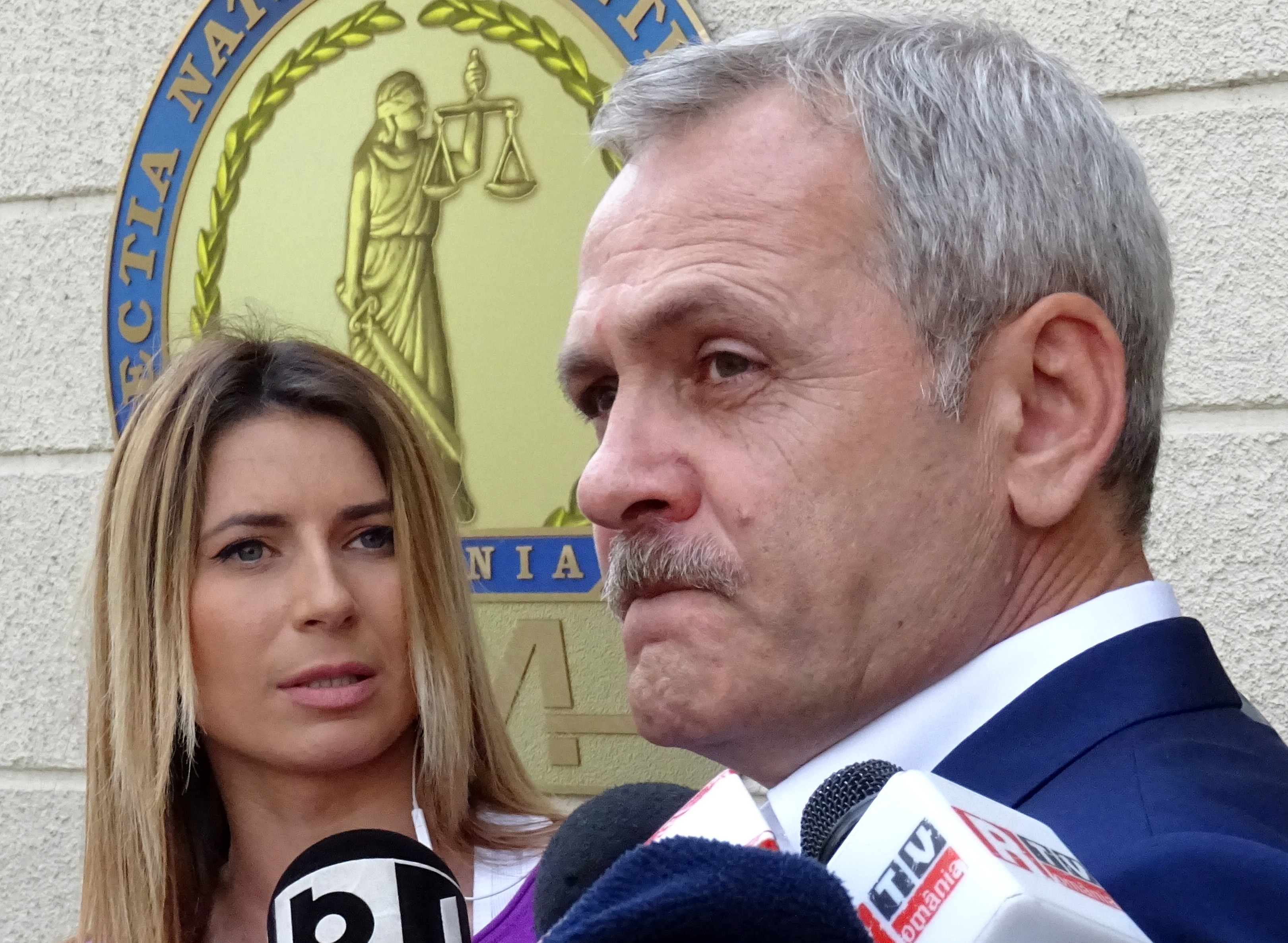 Dragnea afla pe 22 aprilie sentinta in dosarul "Referendumul". Avocatul liderului PSD a vorbit despre "clovni" si "zane"