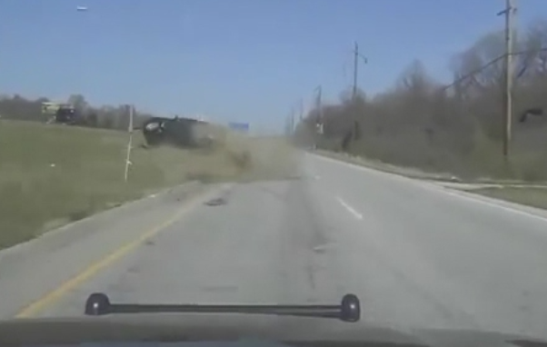 Turnura dramatica in timpul unei urmariri din Missouri. Ce s-a intamplat cu soferul care fugea de un politist