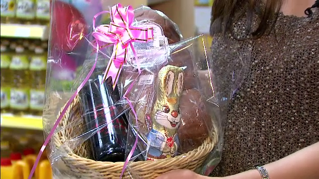 Bani, zile libere sau excursii. 9 din 10 companii private le-au pregatit angajatilor cadouri sau prime de Paste