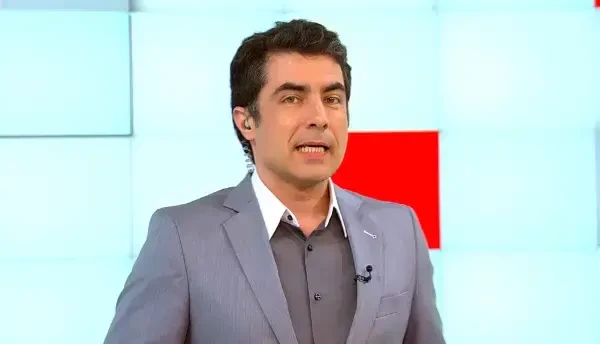 Romania, te iubesc, 10 aprilie 2016. COLOSUL PRABUSIT, partea I