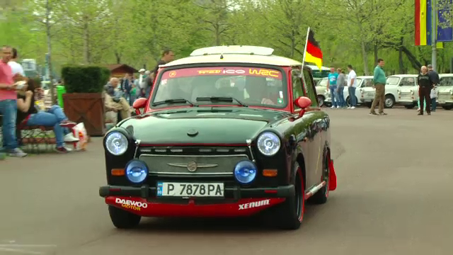 "Imi iubesc Trabantul mai mult decat nevasta". Zeci de soferi au explicat de ce nu ar renunta sub nicio forma la acest model