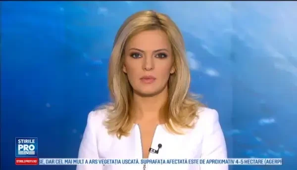 Accident infiorator in China. Ce a patit o batrana dupa ce a intrat intr-o intersectie fara sa se asigure