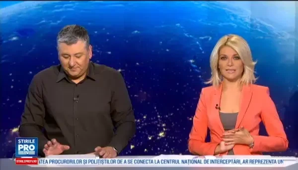 Floarea extrem de rara pe care mii de turisti vin sa o vada in Romania