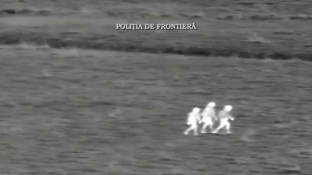 Sase barbati, prinsi la granita in timp ce incercau sa intre ilegal in tara. Unde voiau sa ajunga