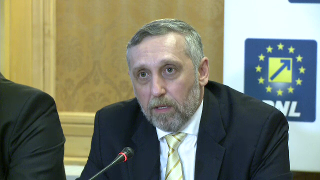 Marian Munteanu s-a RETRAS din cursa pentru Primaria Capitalei: "Doamne, ajuta-ne". Cine este noul candidat al PNL