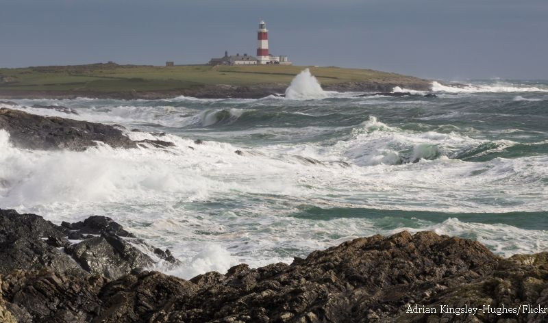 Insula de 179 hectare din Marea Britanie pe care exista 20.000 de morminte."Oriunde sapi pe insula, dai de un cadavru"