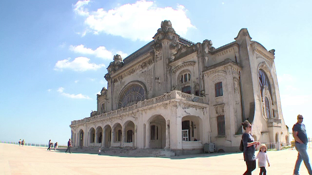 Cazinoul din Constanta, condamnat la moarte lenta de birocratie. De ce nu este demarata restaurarea, desi sunt bani