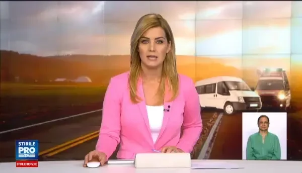 Un microbuz plin cu 17 copii s-a rasturnat pe autostrada A1. Sase persoane, transportate la spitale din Capitala