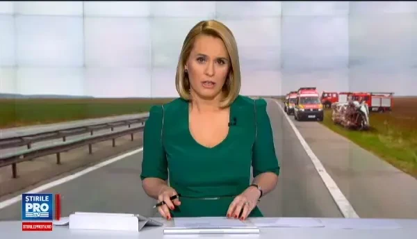 Plan ROSU de interventie pe autostrada A1. Un microbuz s-a rasturnat si 12 persoane au fost ranite, printre care 6 copii