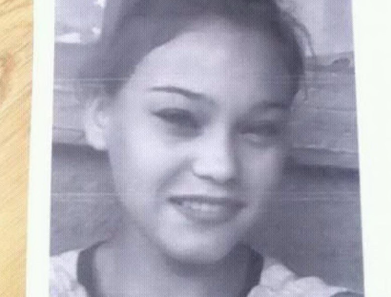 Adolescenta de 15 ani din Constanta, disparuta de acasa, de negasit. Apropiatii spun ca avea o relatie cu un barbat mai mare