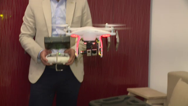 Nuntile filmate cu drona, tot mai populare printre romani. Cat sunt dispusi sa plateasca pentru cadre spectaculoase