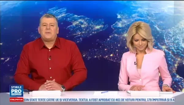 Pentru ce folosesc romanii smartphone-urile. 89% dintre detinatorii de telefoane inteligente nu se despart de ele nici seara