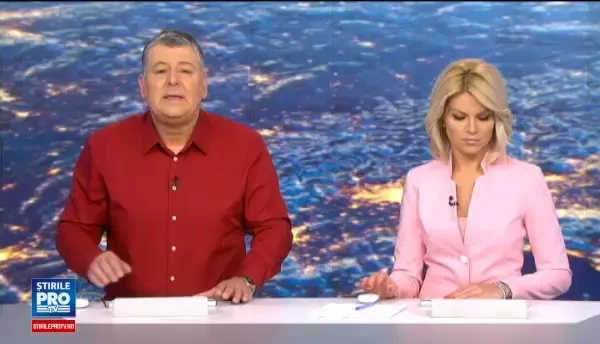 Cartiere intregi din Iasi inundate dupa furtuna puternica de joi seara. Apa a depasit jumatate de metru in unele zone