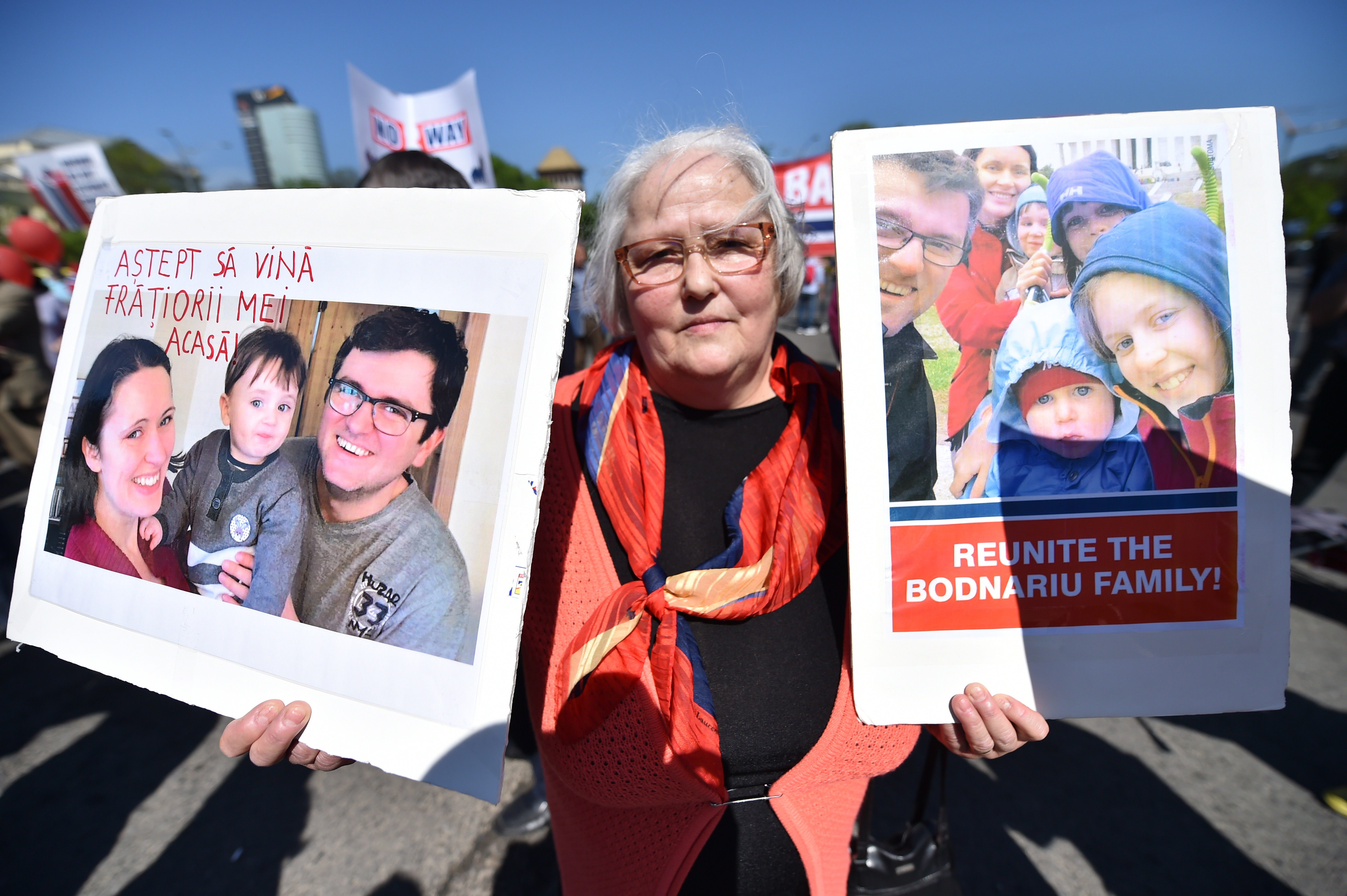 sotii Bodnariu protest