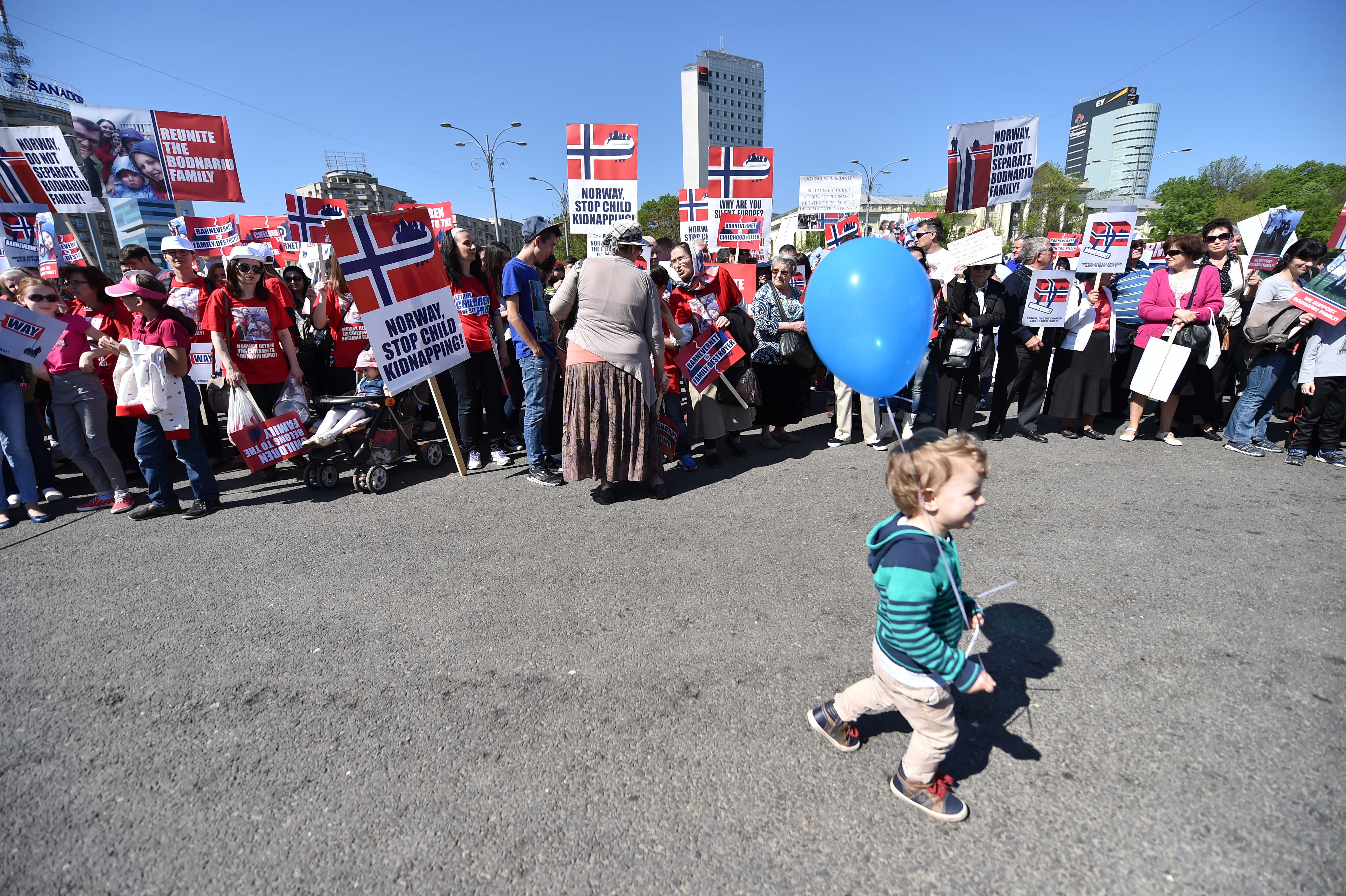sotii Bodnariu protest