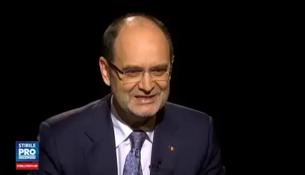 Solutia ministrului Curaj pentru reducerea abandonului scolar, la Dupa 20 de ani: Ar trebui sa plece cu temele facute acasa