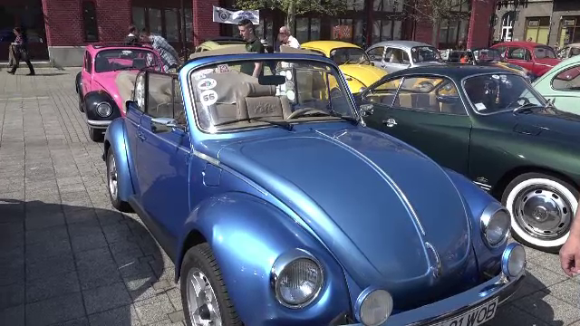 Parada a masinilor de epoca in mai multe orase din Romania. Care au fost cele mai admirate modele