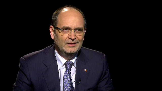 "Mai putine teme pentru elevi" Mesajul Ministrului Curaj pentru profesori. Ce spune de folosirea telefoanelor la ore