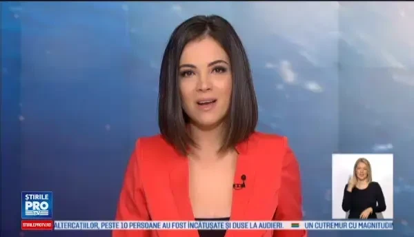 Bucurestenii au luat cu asalt aseara Centrul Vechi. Au asteptat si cate o jumatate de ora pentru a prinde un loc la masa