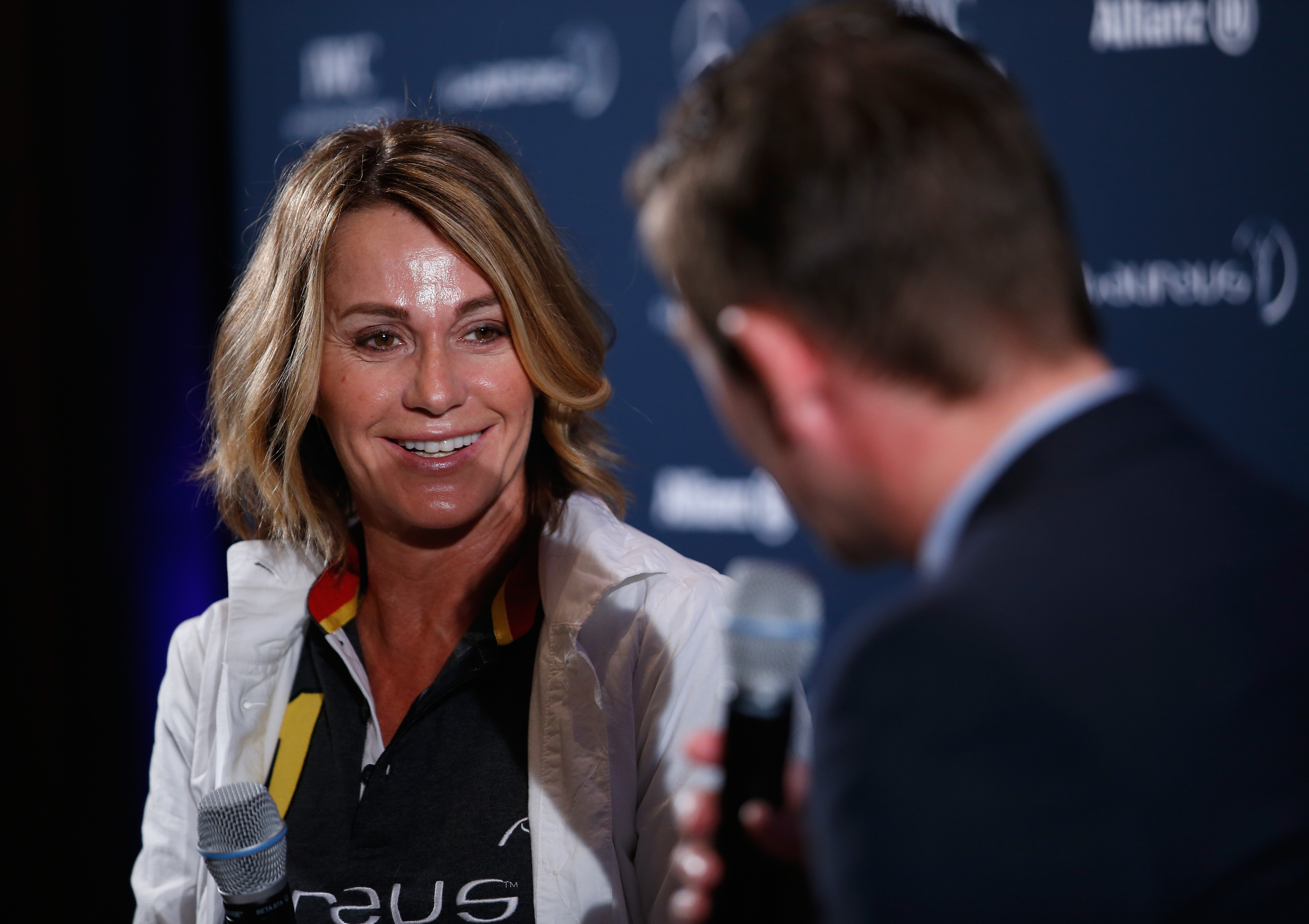 Nadia Comăneci împlineşte 62 de ani. Viața „Zeiţei de la Montreal", în imagini | FOTO