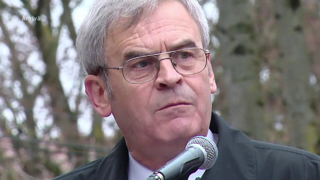 Laszlo Tokes vrea inapoi decoratia luata de Iohannis. In 2013 a spus ca Transilvania trebuie sa intre sub protectia Ungariei