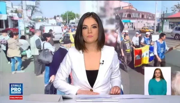 Minerii care au plecat pe jos de la Rovinari au ajuns la Bucuresti. O delegatie a intrat la discutii cu Guvernul