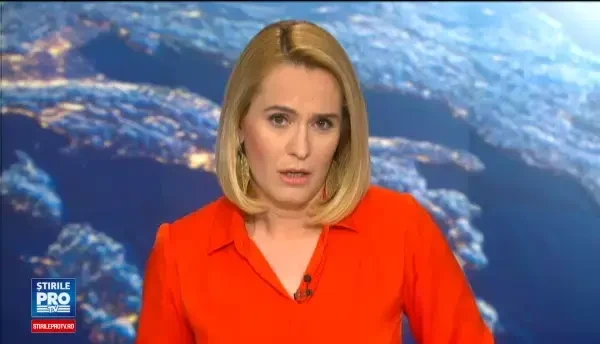 Din cauza vitezei, a cazut de pe pod pe sina de cale ferata. Ce s-a intamplat cand masina a atins liniile de inalta tensiune