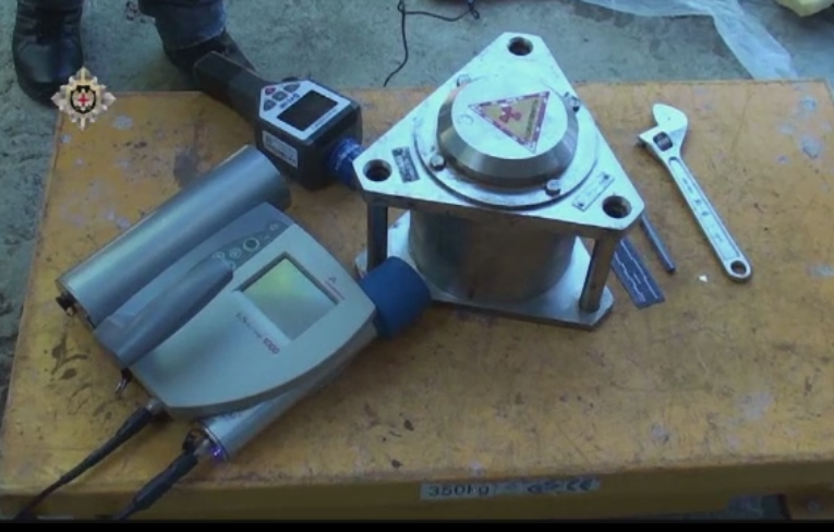 Au incercat sa vanda uraniu cu 200 de milioane de dolari, dar politistii au intrat pe fir. Un container, gasit la un suspect