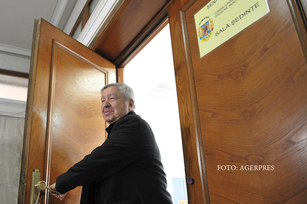 Cum s-a desfasurat ultima sesiune a actualului Parlament. Dezvaluirile lui Ponta despre o posibila plecare din PSD