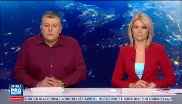 Dupa doua zile de emotii, un catel a fost salvat de ISU de pe acoperisul unei cladiri. Un martor a filmat intreaga scena